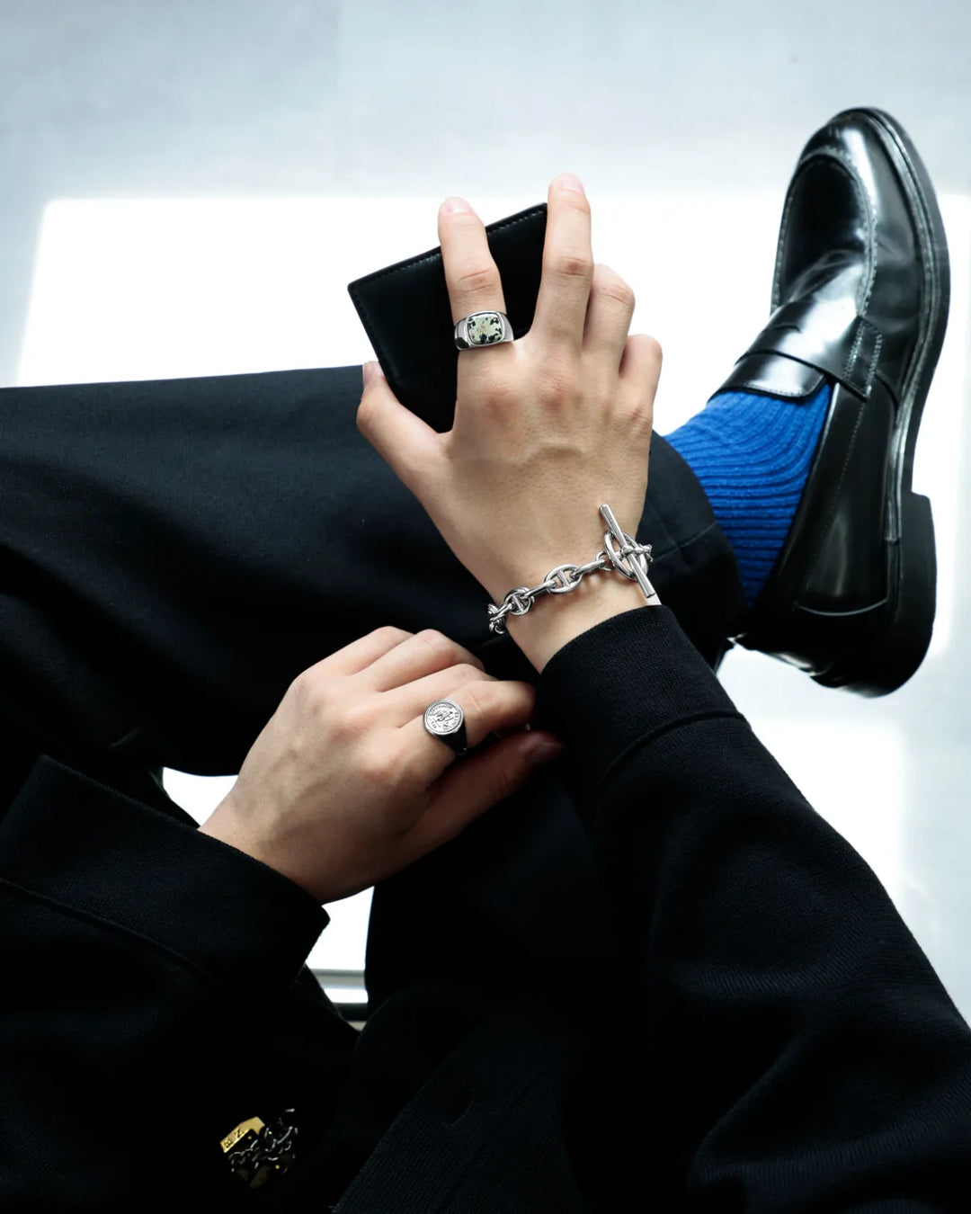 メンズアクセサリーが似合わない原因とは？似合う選び方を解説