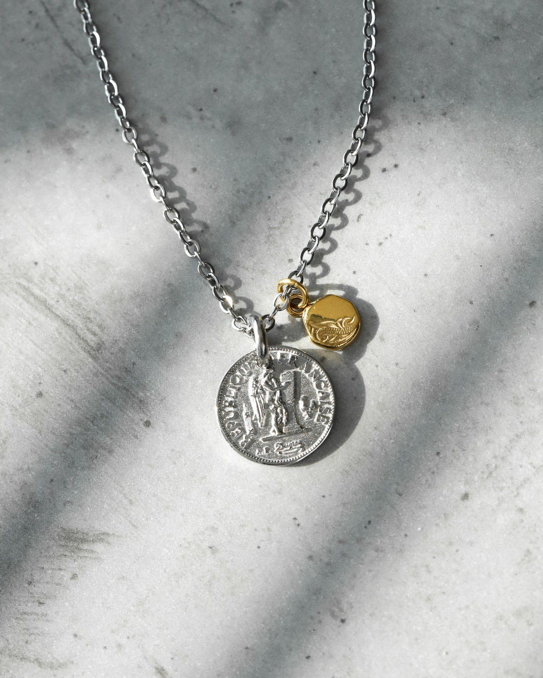 316L coin sun necklace (2way) #N59 – LOSE FORD 316L coin sun necklace (2way) #N59 – LOSE FORD