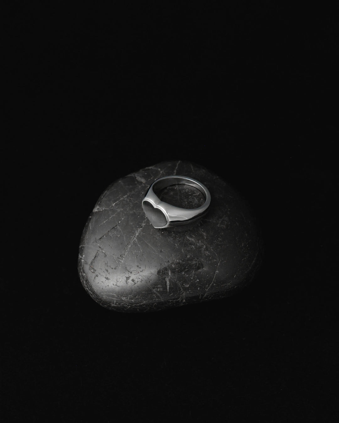 316L heart signet ring #R69